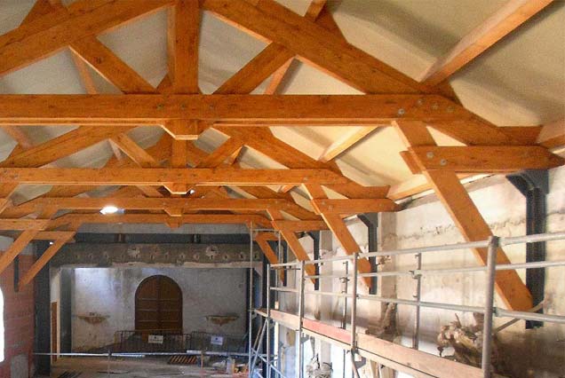 Reconstrucción de cubierta del Convento de las Clarisas, destruido por el Terremoto de Lorca en 2011