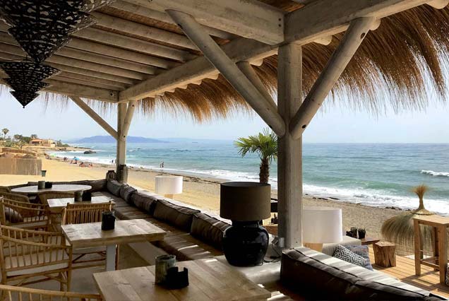 Pérgola vintage con cubierta en junco africao. Playa Juana Mojacar