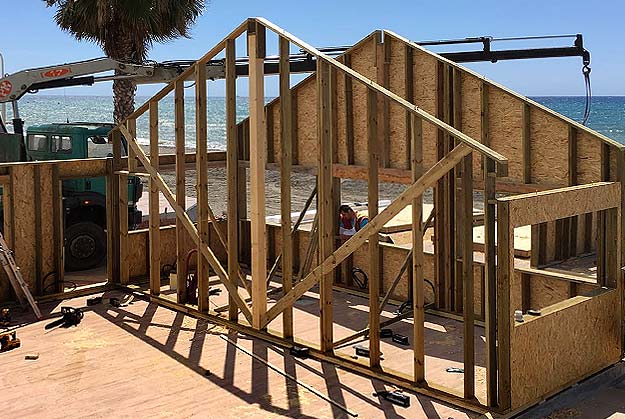 Casas de madera, viviendas bioclimáticas. Passivehaus casas modulares, minicasas. carpinteria entramado ligero y pesado. Cubierta y fachada ventilada.