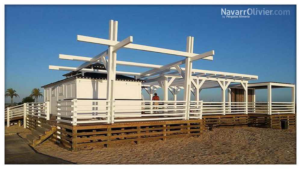 Chiringuito de madera en Cádiz